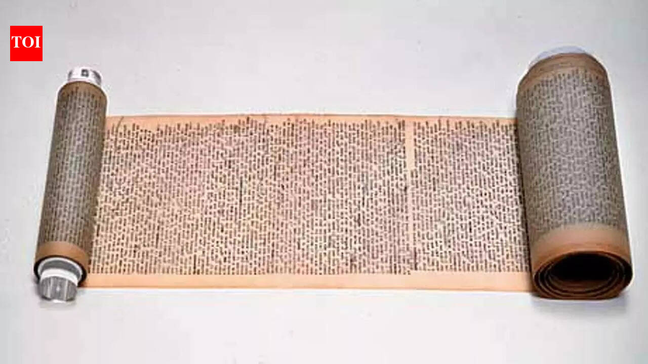 Jack Kerouac’s 37-metre-long ‘On the Road’ scroll could sell for millions at New York auction |